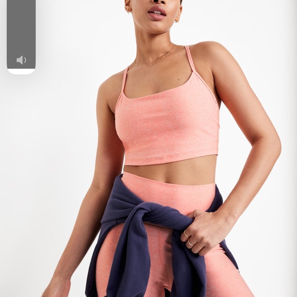 NWT OLD NAVY Light Support Cloud+ Sports Bra Color: Nectar - Picture 4 of 8